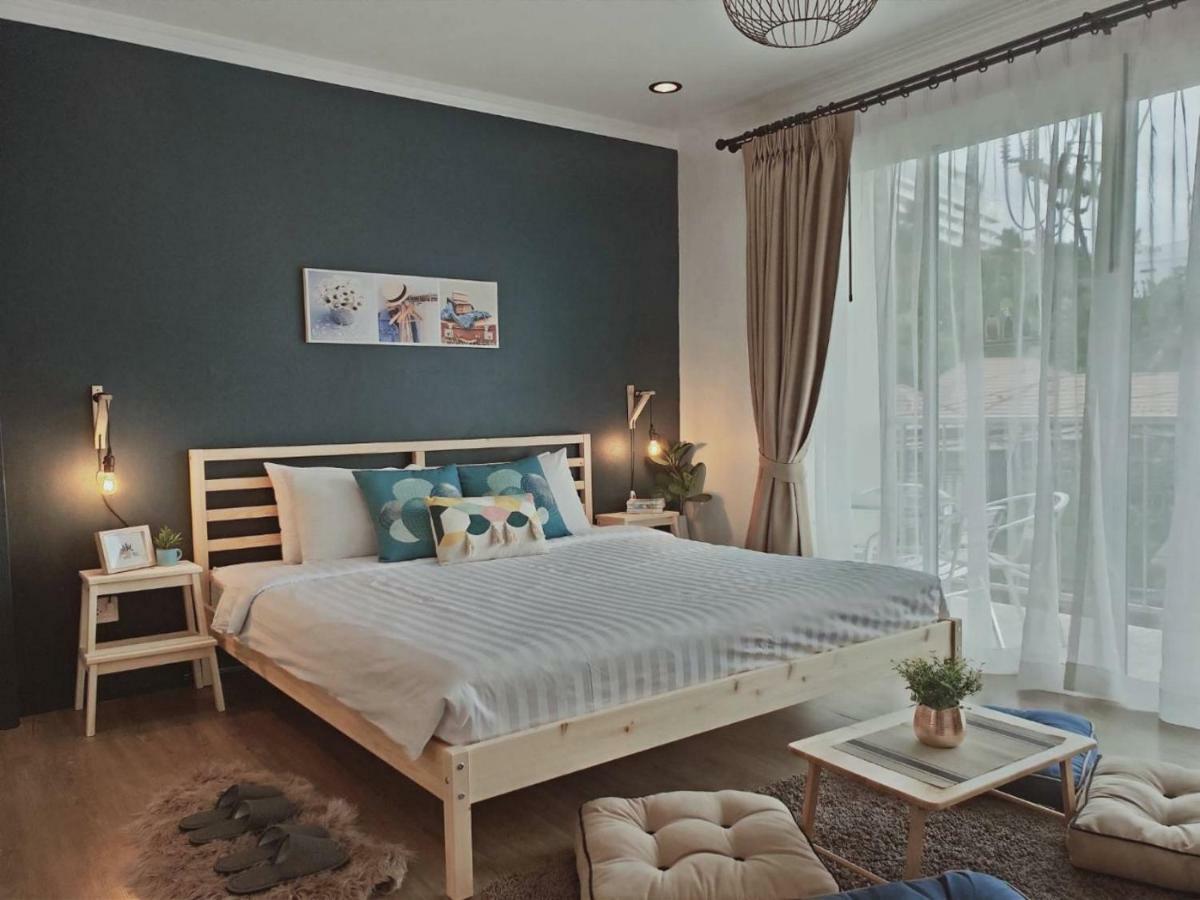 Thira House Hotel Karon Exterior photo