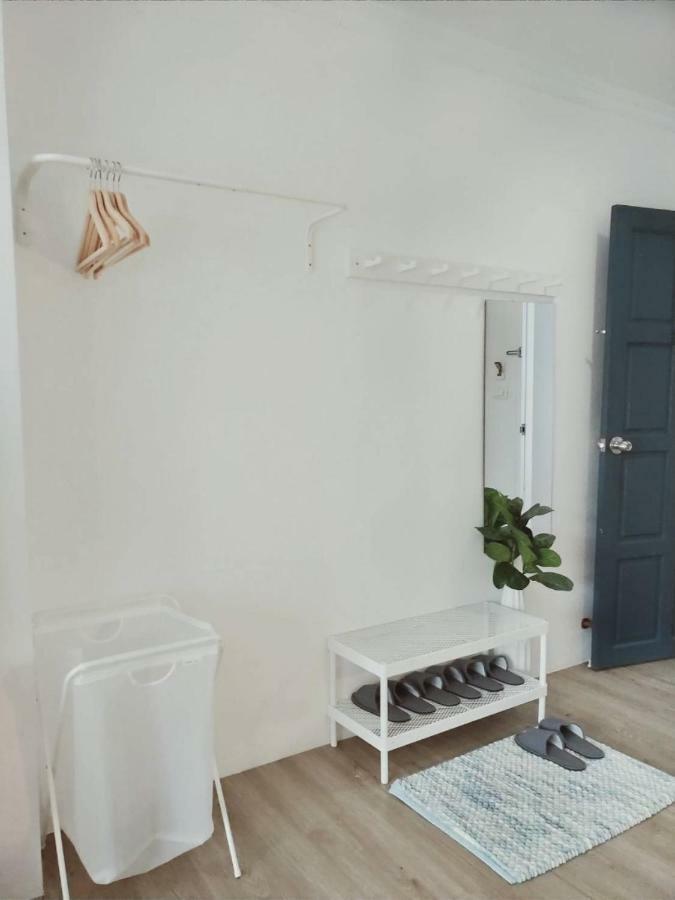 Thira House Hotel Karon Exterior photo